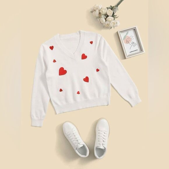 Shein white sweater with red hearts. Size 10/140 ♥️ - Picture 1 of 5